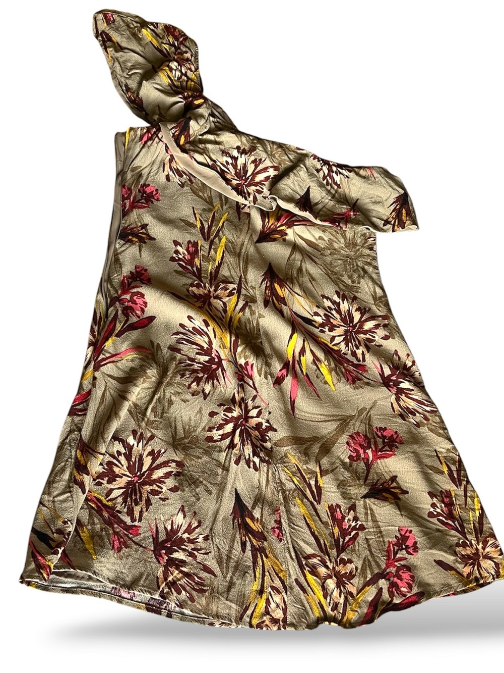 Astr One-Shoulder Floral Ruffle Dress - Beige/Green Multicolor - Picture 5 of 8